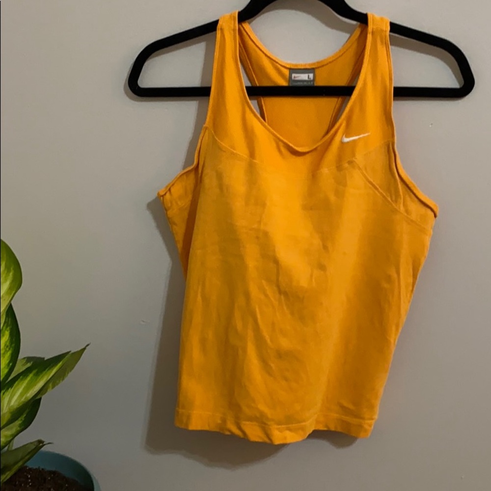 Nike tank